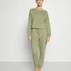 Anna Field Basic Lounge Set - Pijama - Khaki, Mujer -Anna Field Ventas 2022 15037e02e93841a58039d8a673832f4c