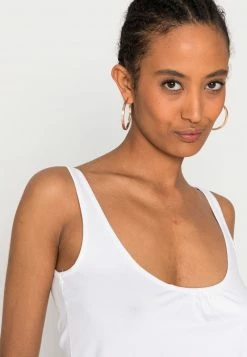 Anna Field Top - White, Mujer 11 Anna Field Top - White, Mujer -Anna Field Ventas 2022 17054db17d2a4bcfa0844682d9623306