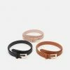 Anna Field 3 PACK - Cinturón - Black/cognac/pink, Mujer 1 Anna Field 3 PACK - Cinturón - Black/cognac/pink, Mujer -Anna Field Ventas 2022 262963ffe68d4cd9bf15ce9d981d1269