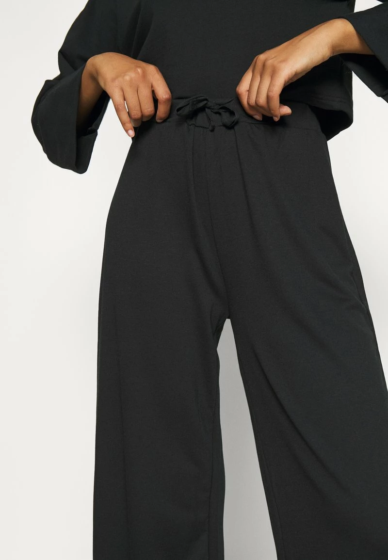 Anna Field WIDE FIT JOGGERS - Pantalones Deportivos - Black, Mujer 10 Anna Field WIDE FIT JOGGERS - Pantalones Deportivos - Black, Mujer - Imagen 8