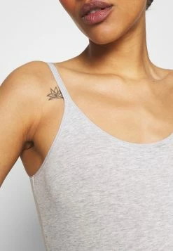 Anna Field 2PP STRING BODY - Body - White/mottled Light Grey, Mujer 17 Anna Field 2PP STRING BODY - Body - White/mottled Light Grey, Mujer -Anna Field Ventas 2022 5cf5687d1a344e8e895efe72184c867e