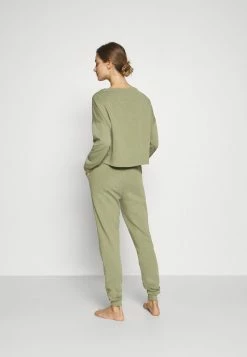 Anna Field Basic Lounge Set - Pijama - Khaki, Mujer 10 Anna Field Basic Lounge Set - Pijama - Khaki, Mujer -Anna Field Ventas 2022 69a7e4d6a8ef4245bc3df93416315aca