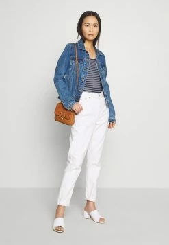 Anna Field 2 PACK - Camiseta Estampada - Navy/white, Mujer 10 Anna Field 2 PACK - Camiseta Estampada - Navy/white, Mujer -Anna Field Ventas 2022 73e4c700f80f48e98c114fd18a24fc1e