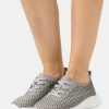 Anna Field COMFORT - Zapatillas - Grey, Mujer 2 Anna Field COMFORT - Zapatillas - Grey, Mujer -Anna Field Ventas 2022 7a6bf18b4b2548c59714dade8b5c7e24