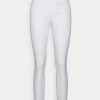 Anna Field Vaqueros Slim Fit - White, Mujer 2 Anna Field Vaqueros Slim Fit - White, Mujer -Anna Field Ventas 2022 a6f29251c92a4ccc8b931ace000b472e