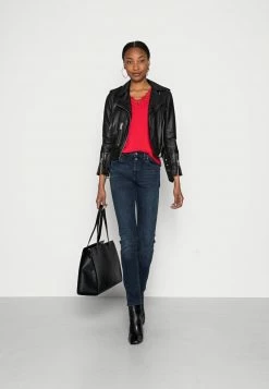 Anna Field Camiseta Básica - Red, Mujer 8 Anna Field Camiseta Básica - Red, Mujer -Anna Field Ventas 2022 c7f3e3974a9743cc8b9435c1d5c5e307