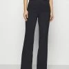 Anna Field FLARED BUSINESS TROUSERS - Pantalones - Dark Blue, Mujer
